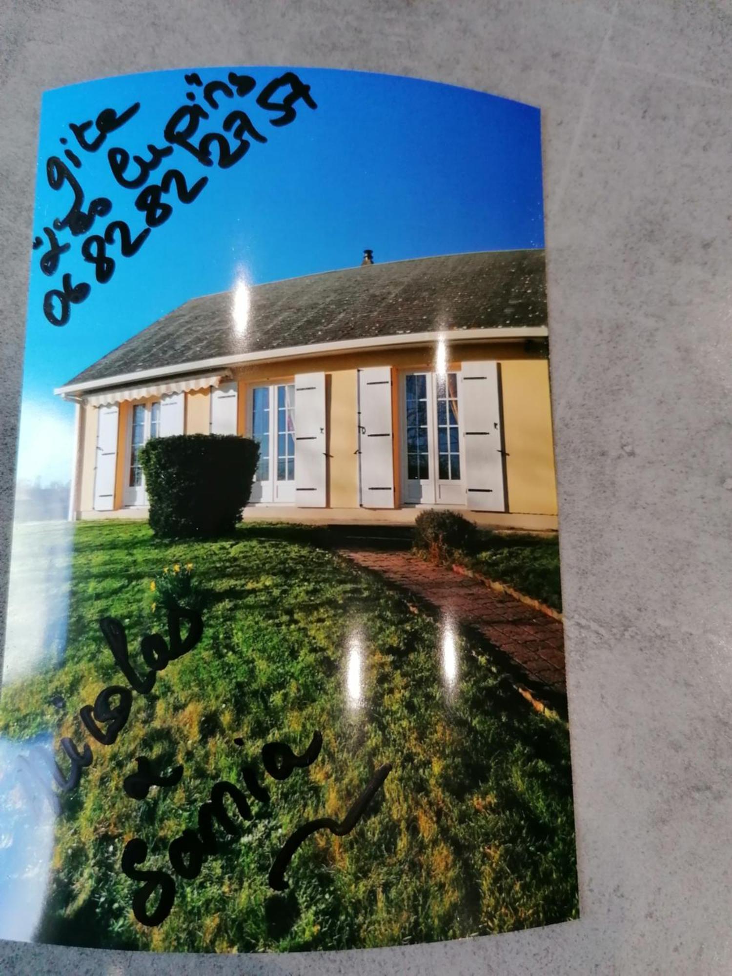 Campagne Proche Bayeux Et Plages Du Debarquement. Crouay Exterior foto